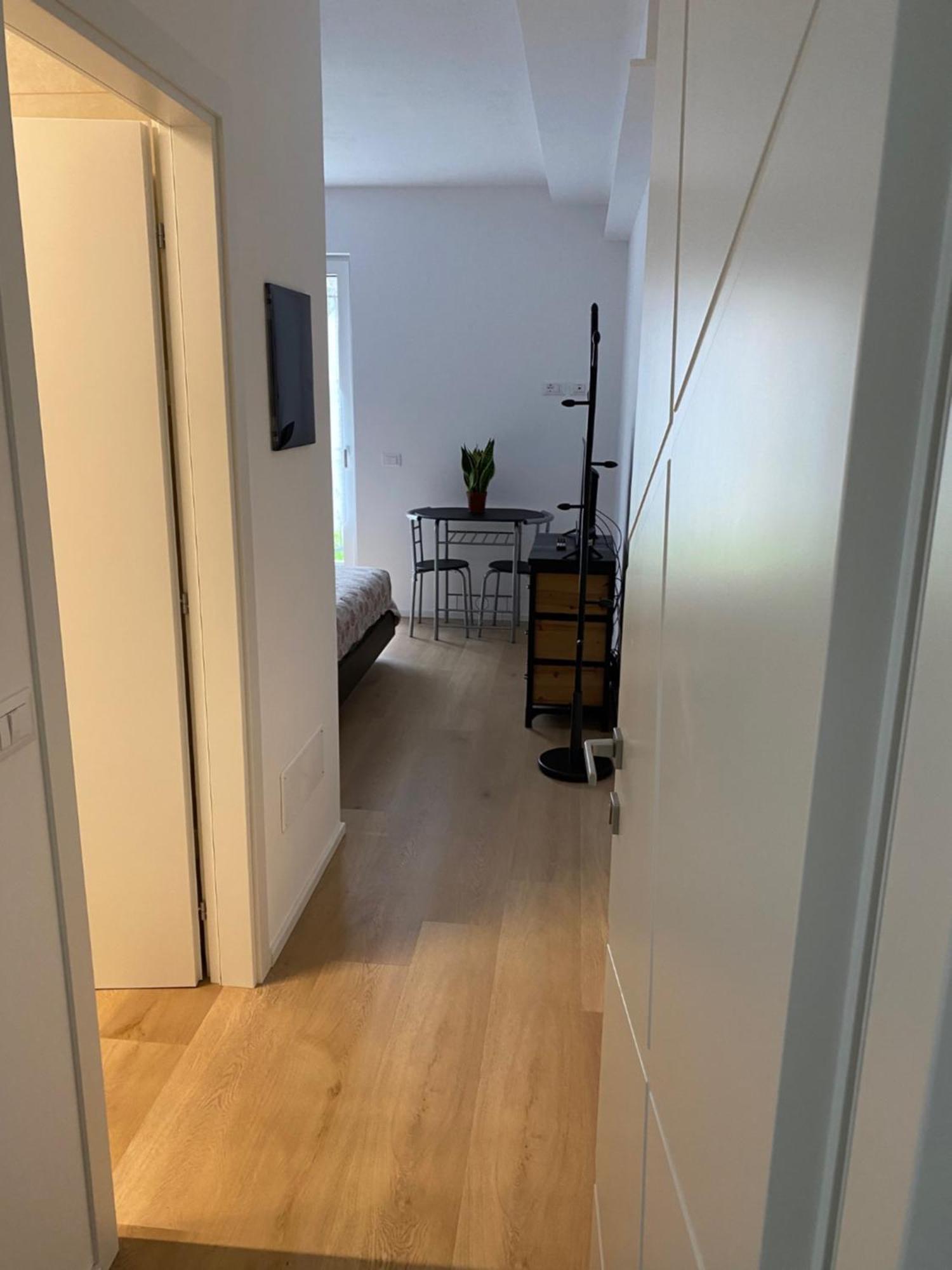Lotus Garda Bed & Breakfast Riva del Garda Exterior photo